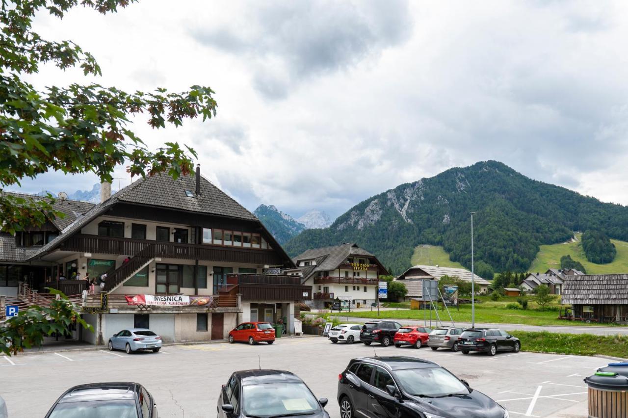Nika & Erik Apartment Kranjska Gora Exterior foto